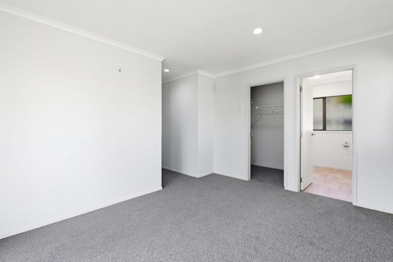 Photo of property in 4 Owhatiura Drive, Lynmore, Rotorua, 3010