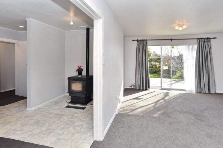 Photo of property in 1/24 Withells Road, Avonhead, Christchurch, 8042