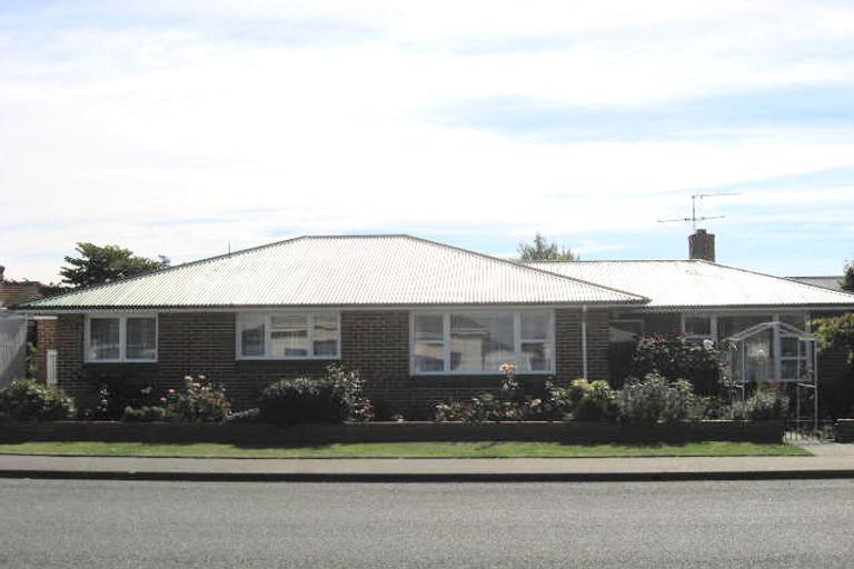 Photo of property in 135 Cass Street, Ashburton, 7700