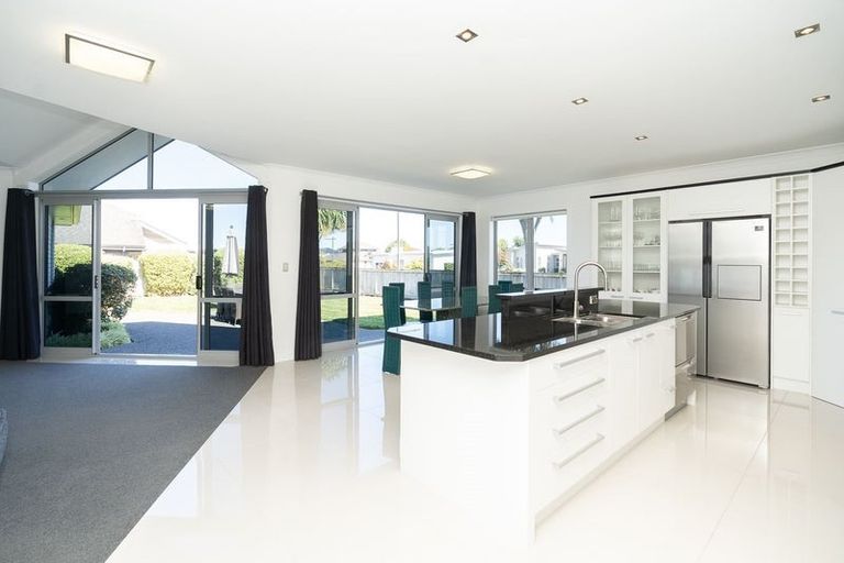 Photo of property in 205 Cumberland Drive, Flagstaff, Hamilton, 3210