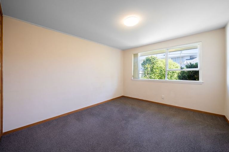 Photo of property in 2/26 Mona Vale Avenue, Riccarton, Christchurch, 8011