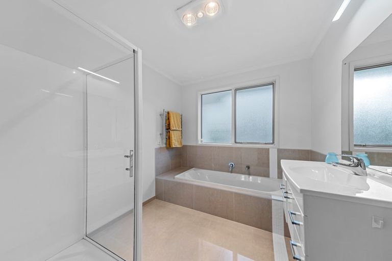 Photo of property in 20 Rawiri Drive, Bell Block, New Plymouth, 4312