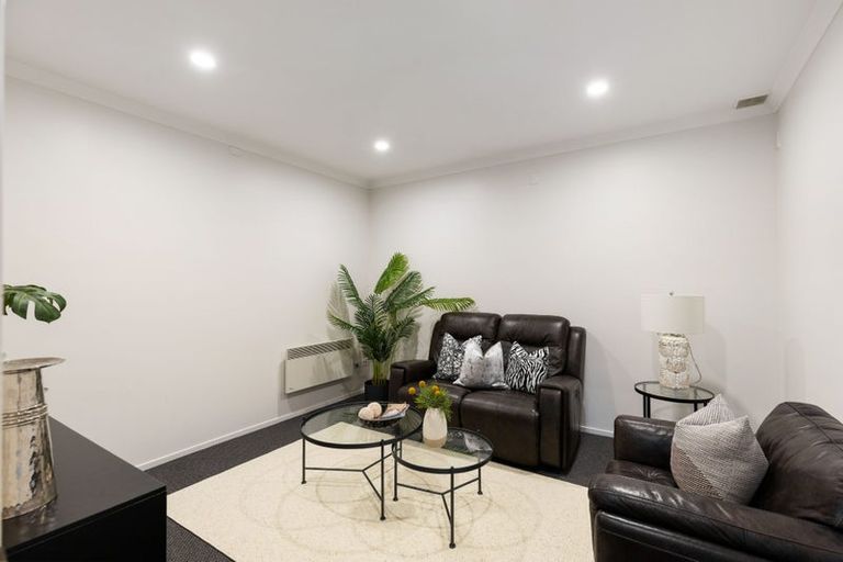 Photo of property in 6 Andre Rise, Stanmore Bay, Whangaparaoa, 0932
