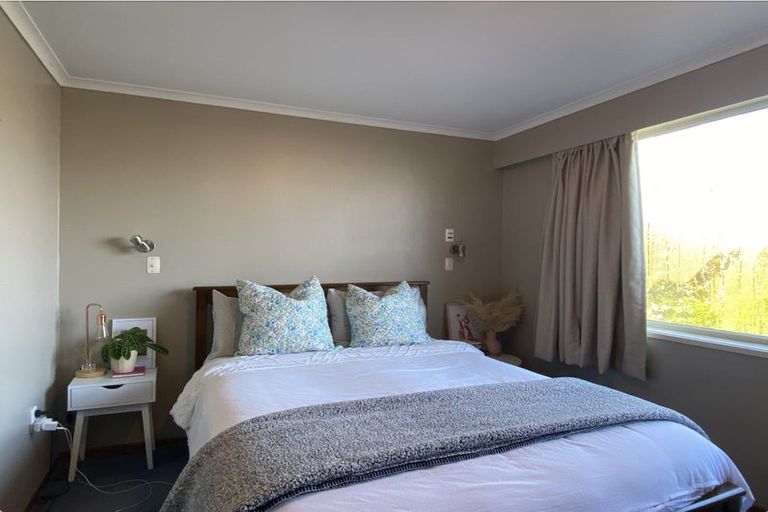 Photo of property in 16b Te Mete Terrace, Merrilands, New Plymouth, 4312