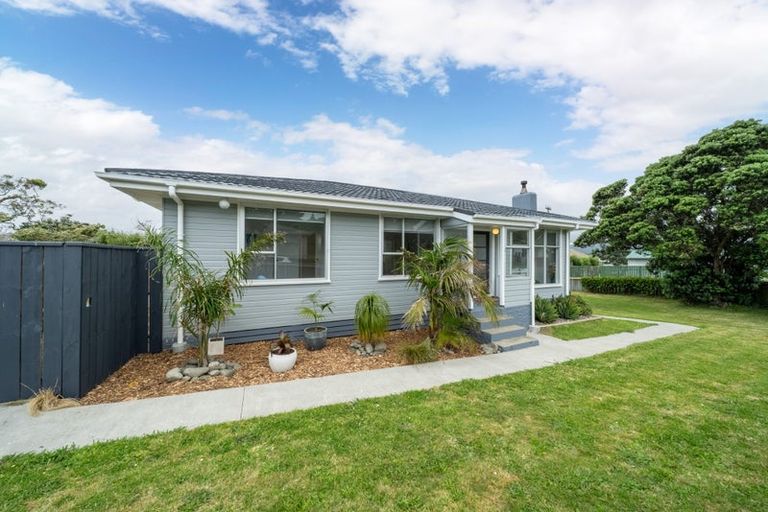 Photo of property in 2 Matatiro Street, Titahi Bay, Porirua, 5022