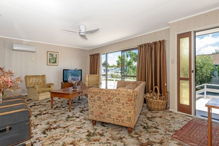 Photo of property in 319 Stout Street, Riverdale, Gisborne, 4010