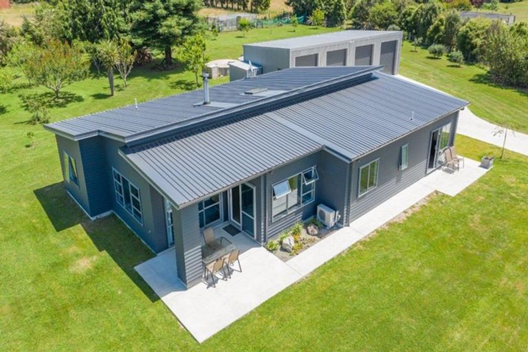 Photo of property in 26 Riveredge Terrace, Ohau, Levin, 5570