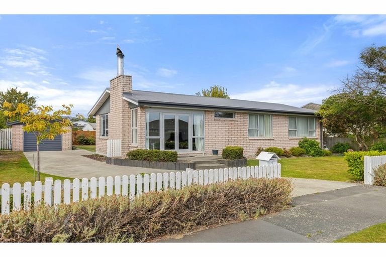 Photo of property in 4 Chevy Place, Hoon Hay, Christchurch, 8025