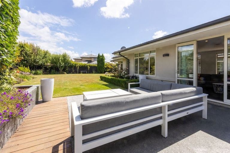 Photo of property in 22 Glen Oaks Drive, Northwood, Christchurch, 8051