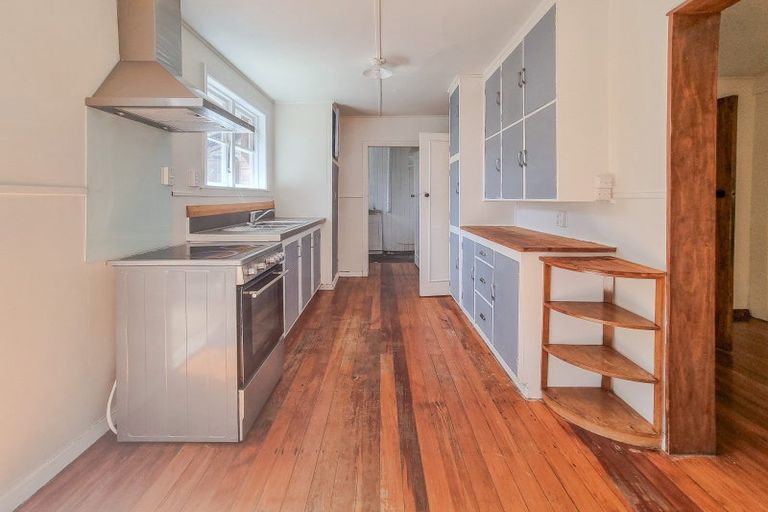 Photo of property in 58 Hollyford Avenue, Bryndwr, Christchurch, 8053