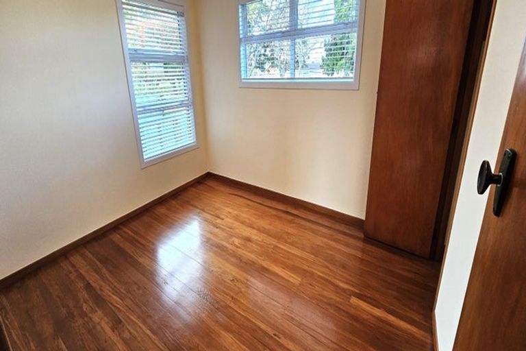 Photo of property in 15a Hall Road, Matua, Tauranga, 3110