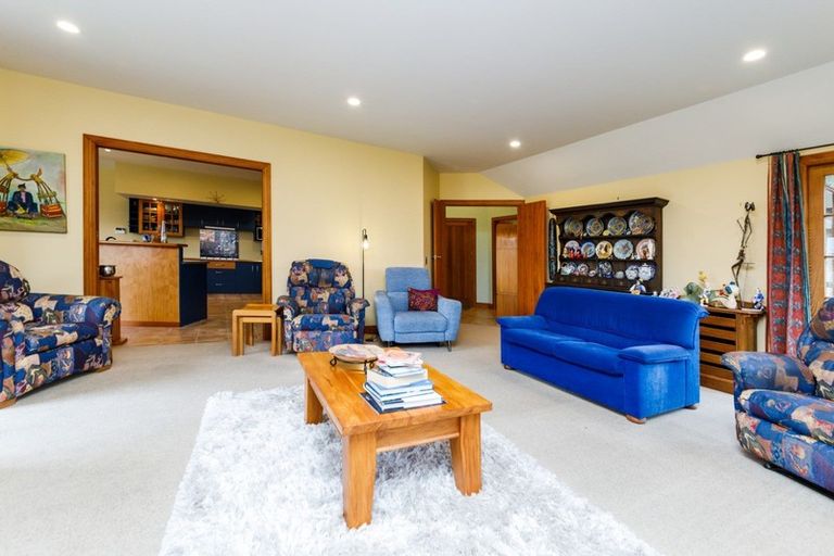 Photo of property in 8a Camden Street, Feilding, 4702