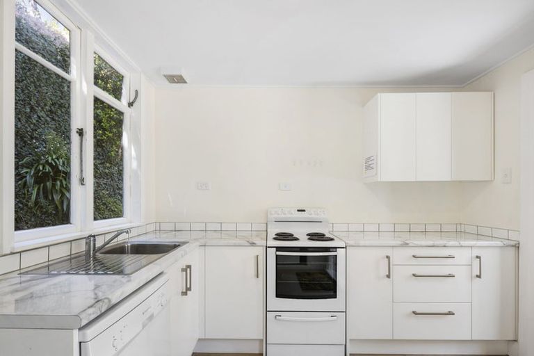 Photo of property in 74 Sar Street, Wadestown, Wellington, 6012