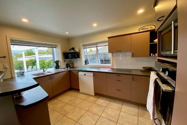 Photo of property in 118 Maidstone Road, Ilam, Christchurch, 8041