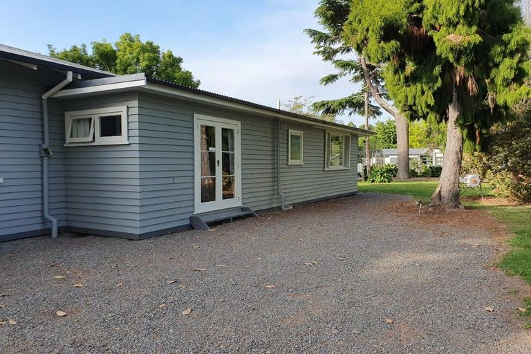 Photo of property in 100 Saint Andrews Road, Havelock North, 4130