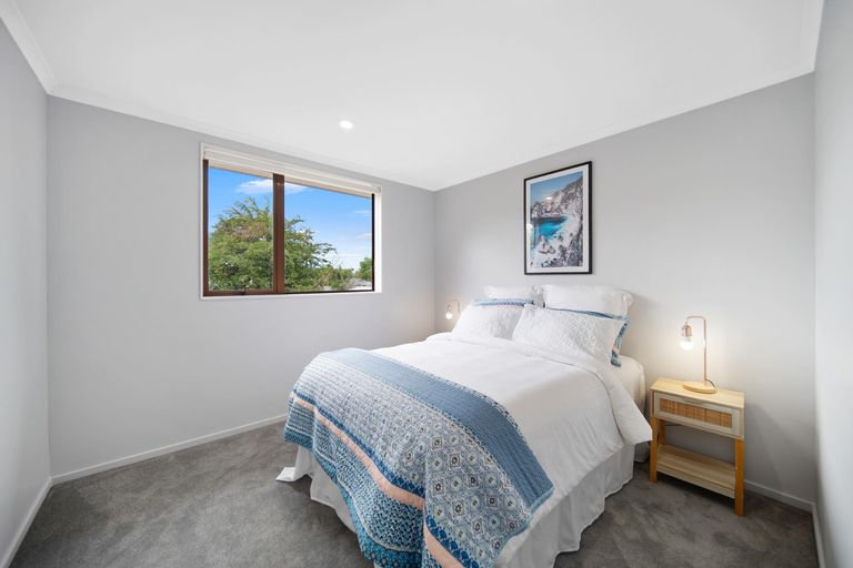 Photo of property in 13 Keri Vista Rise, Papakura, 2110