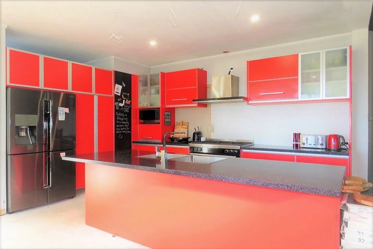 Photo of property in 26 Brougham Street, Westport, 7825