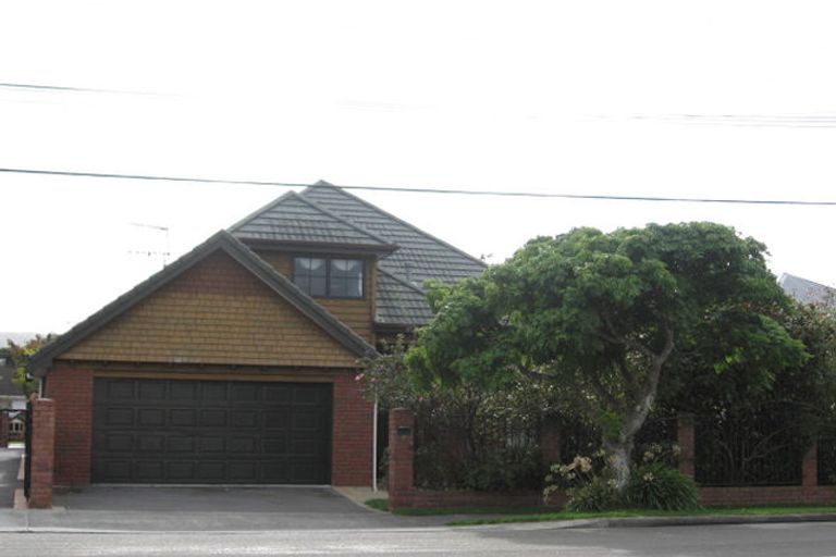 Photo of property in 7 Epuni Street, Hutt Central, Lower Hutt, 5011