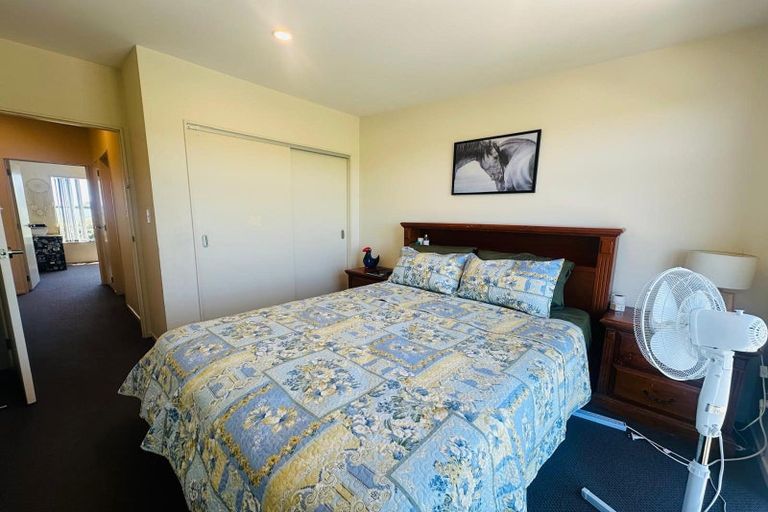 Photo of property in 107 Te Aparangi Road, Papakura, 2110