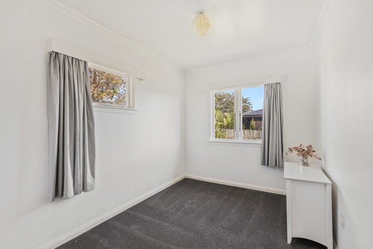 Photo of property in 205 South Road, Spotswood, New Plymouth, 4310