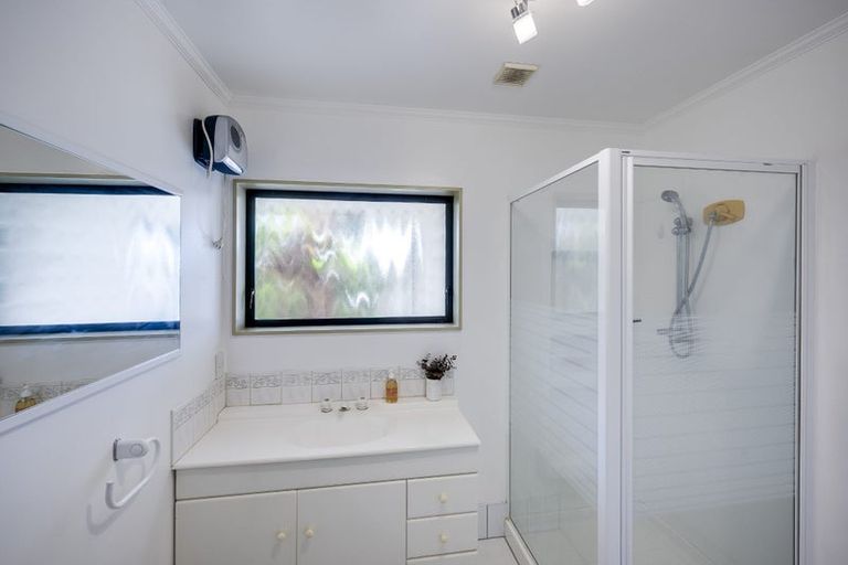 Photo of property in 214 Auckland Road, Greenmeadows, Napier, 4112