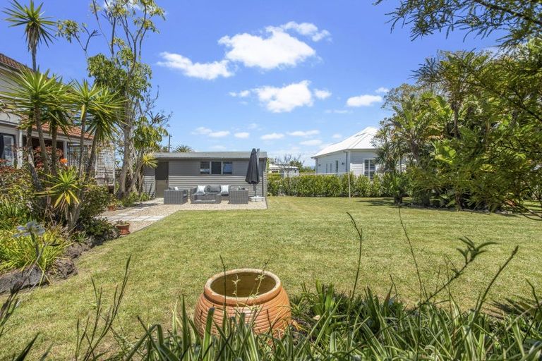 Photo of property in 53 Jutland Road, Hauraki, Auckland, 0622