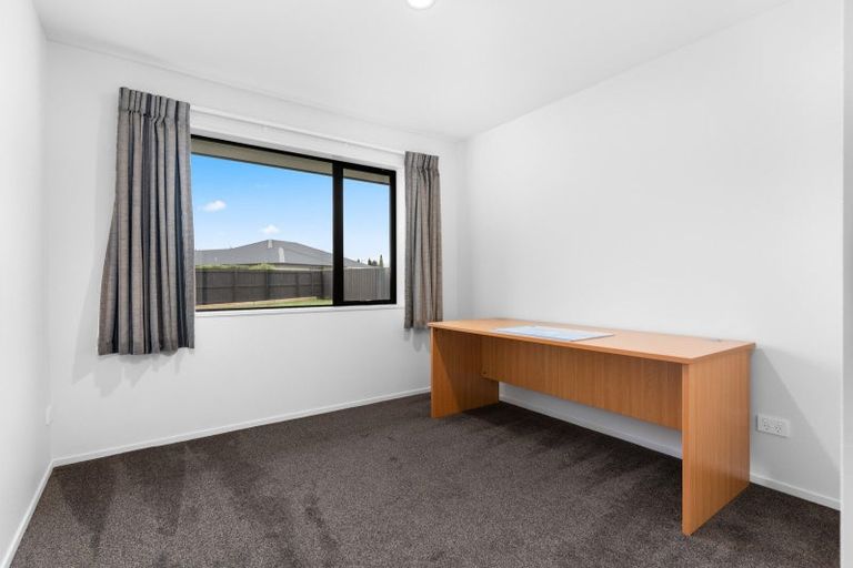 Photo of property in 55 Masefield Drive, Rolleston, 7614