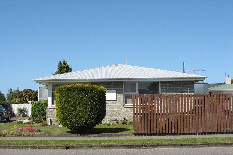 Photo of property in 62a Durham Street, Rangiora, 7400