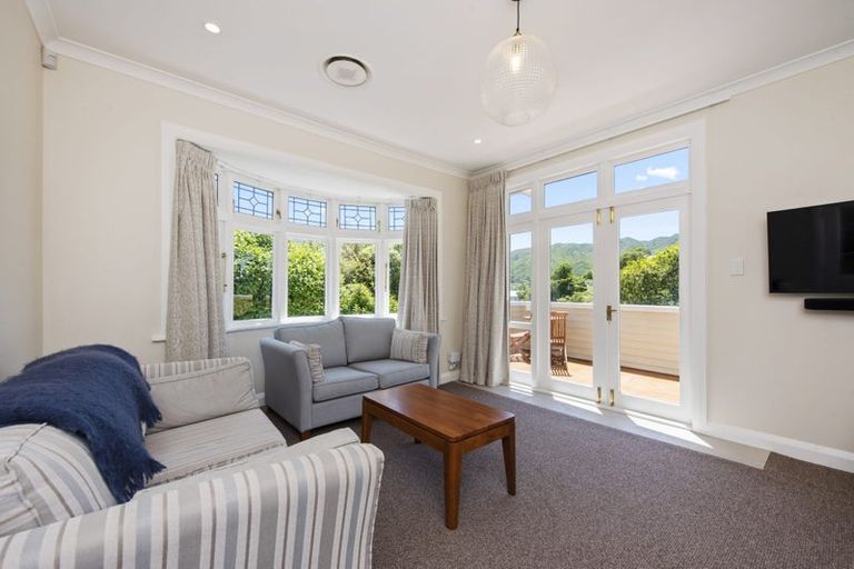 Photo of property in 33 Crofton Road, Ngaio, Wellington, 6035