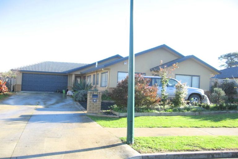 Photo of property in 26 Cairnsvale Rise, Manurewa, Auckland, 2105