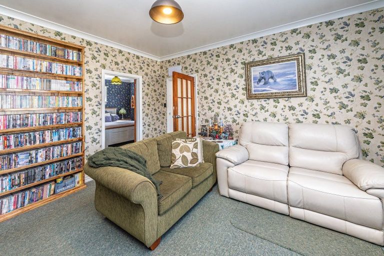 Photo of property in 75 Polson Street, Castlecliff, Whanganui, 4501