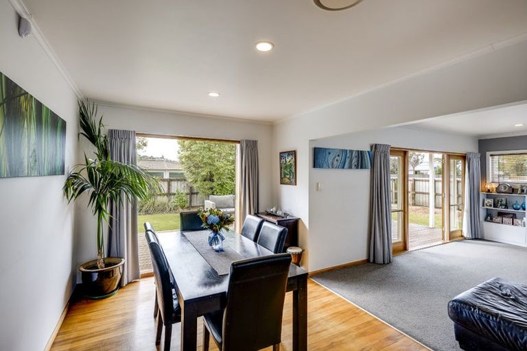 Photo of property in 2 Veronica Avenue, Marewa, Napier, 4110