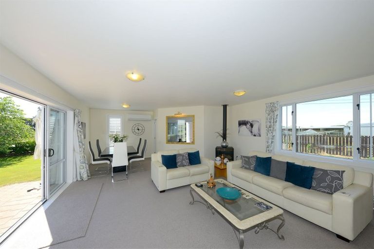 Photo of property in 5 Ivey Road, Templeton, Christchurch, 7676
