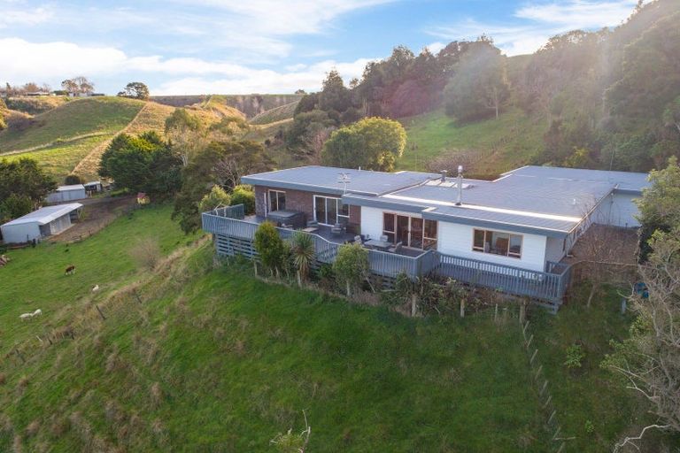 Photo of property in 771 Makino Road, Halcombe, Feilding, 4777