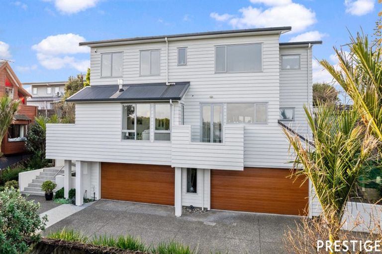 Photo of property in 18a Sylvan Park Avenue, Milford, Auckland, 0620
