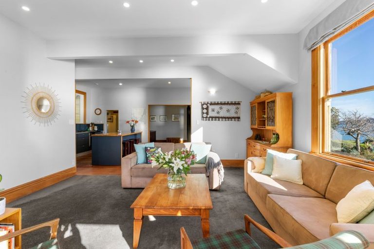 Photo of property in 465 Muritai Road, Eastbourne, Lower Hutt, 5013