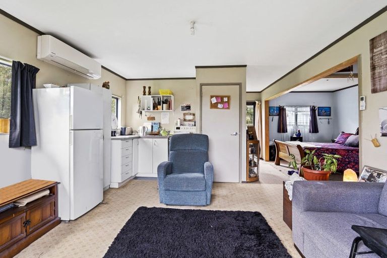 Photo of property in 224 Bridge Street, Eltham, 4322