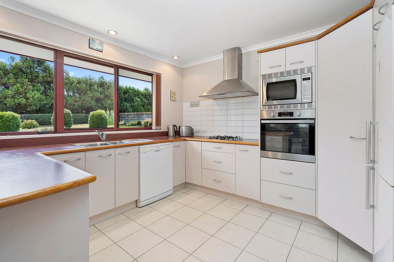 Photo of property in 21c Shepherd Road, Kerikeri, 0230