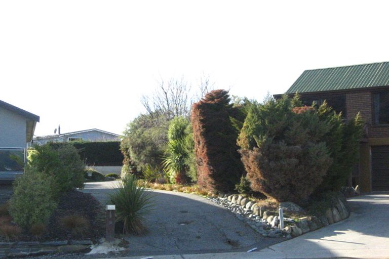 Photo of property in 4 Redwood Court, Kelvin Heights, Queenstown, 9300