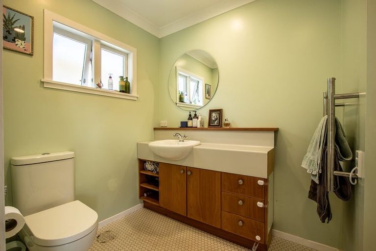 Photo of property in 264 Rosetta Road, Raumati Beach, Paraparaumu, 5032