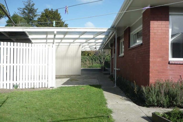 Photo of property in 15 Braithwaite Street, Ilam, Christchurch, 8041