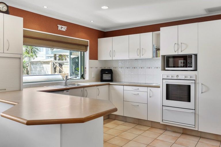 Photo of property in 38 Gardenia Drive, Mount Maunganui, 3116