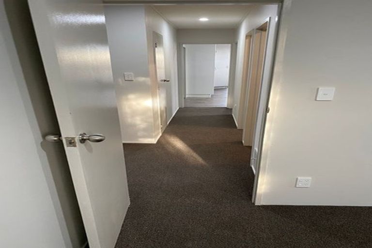Photo of property in 69b Kaimanawa Street, Kelvin Grove, Palmerston North, 4414