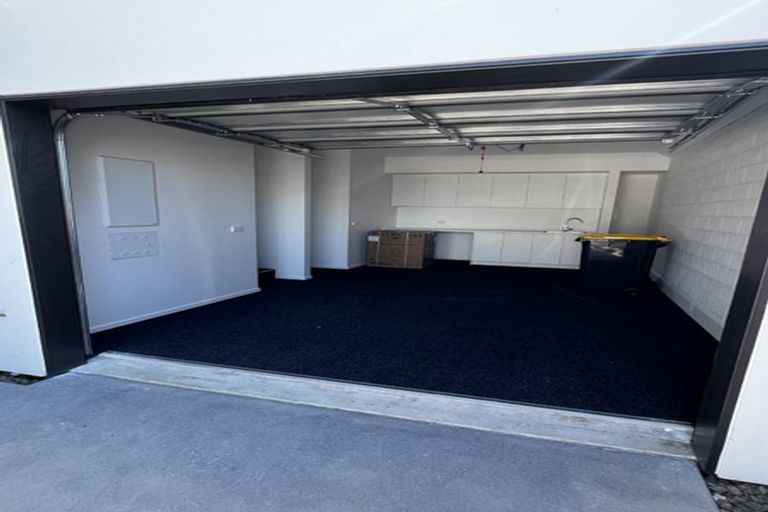 Photo of property in 261d Edgeware Road, Edgeware, Christchurch, 8013