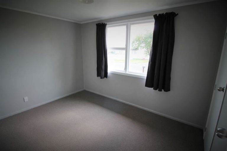 Photo of property in 14 Matata Place, Tokoroa, 3420