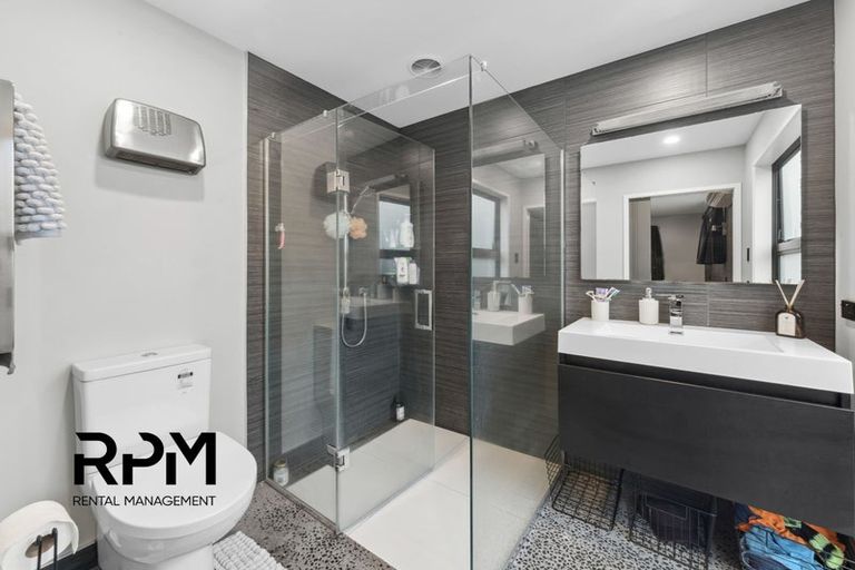 Photo of property in 82d Brooklands Road, Brooklands, New Plymouth, 4310