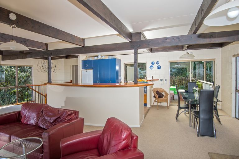 Photo of property in 20 Punga Grove Avenue, Riverside, Whangarei, 0112