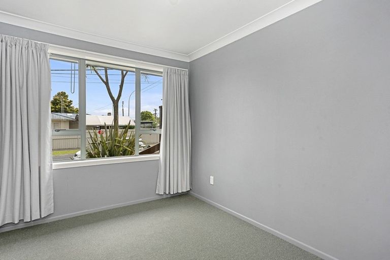 Photo of property in 1 Morrison Crescent, Glenview, Hamilton, 3206