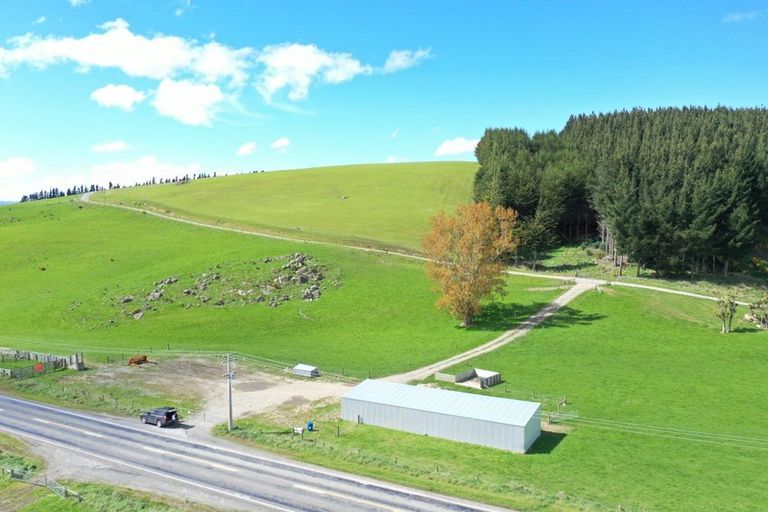 Photo of property in 125-127 Bell Road, Waiwhetu, Lower Hutt, 5010