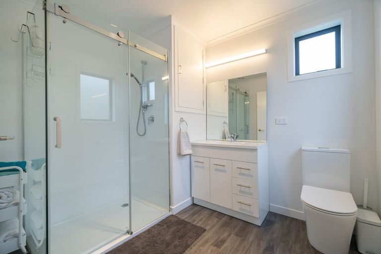 Photo of property in 25 Henry Street, Te Anau, 9600